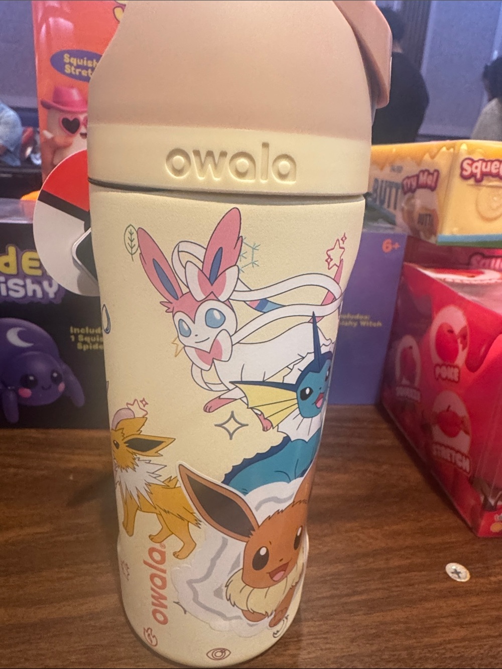 owala Pokémon Eevee & Evolutions Insulated Drink Bottle
